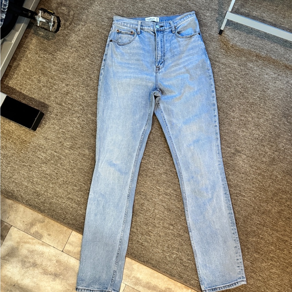Abercrombie & Fitch High-Rise Light Blue Women's Jeans